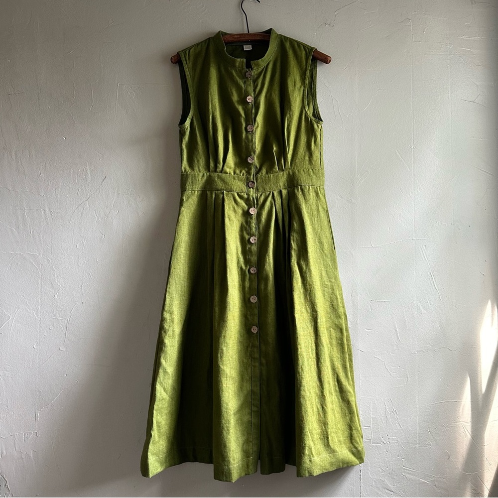 Linenbee sleeveless linen green front button dress